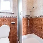 Apartman In With Kitchen *