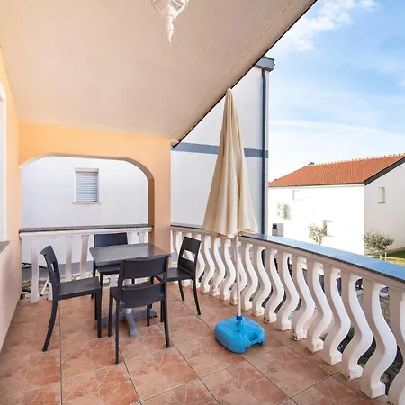 In With Kitchen Apartamento